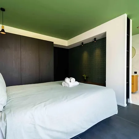 & Garden - Luxury Private Apart' Center Apartment