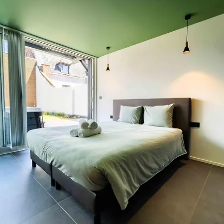 & Garden - Luxury Private Apart' Center Apartment *
