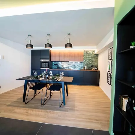 Appartamento & Garden - Luxury Private Apart' Center Mons