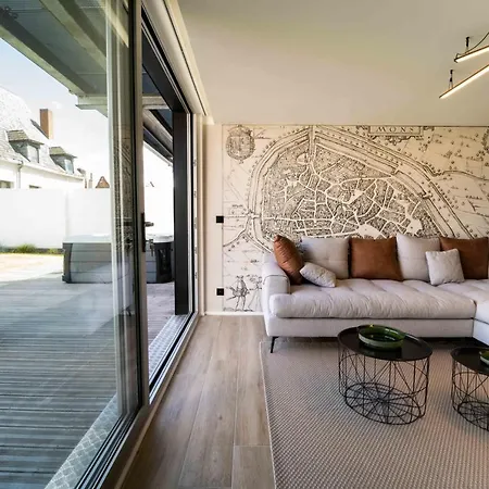 & Garden - Luxury Private Apart' Center *